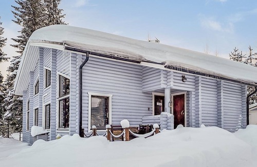 Tormanmaki House | Kuusipirtti by Interhome