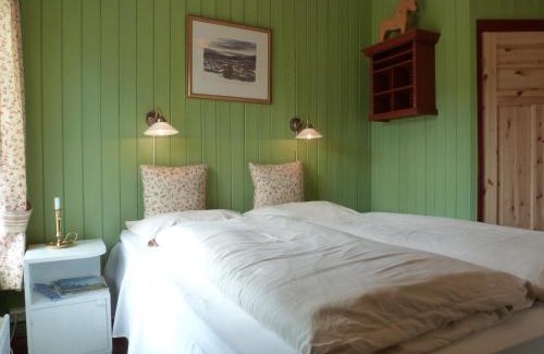 Folldal House | Kvebergsøya Gard