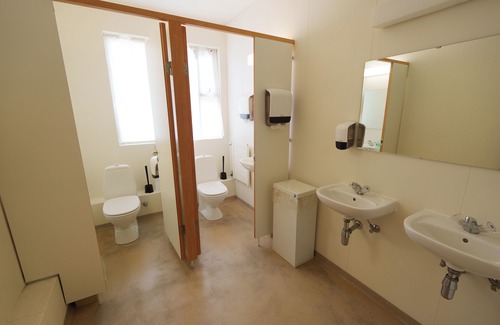 Skogar House | Kverna Guesthouse