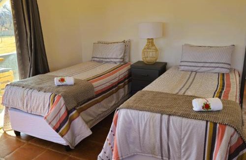 Magaliesberg Apartment | Kwamanzi Guest Farm