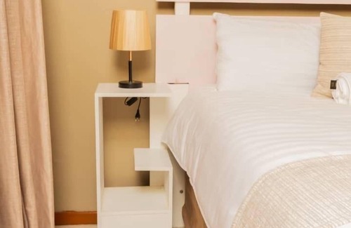 Molepolole Bed & Breakfast | Kwena Cottage