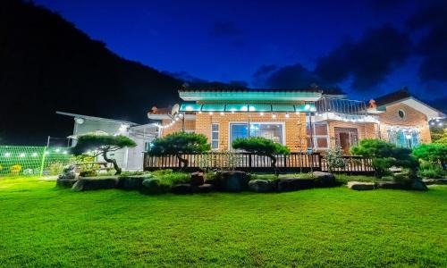 Gyeongju Villa | Kyeongju The Hue Pool Villa