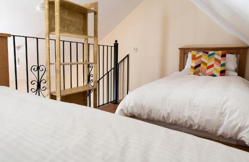 Kylemore Apartment | Kylemore house boutique apartments - Diamond Lounge