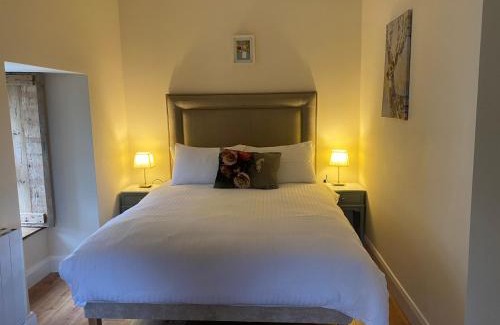 Kylemore Apartment | Kylemore house boutique apartments - Diamond Lounge