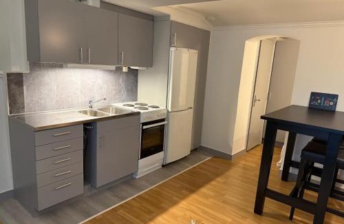 Sundsvall Apartment | Lägenhet med sovalkov