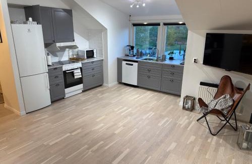 Farjestaden Apartment | Lägenhet ovanför stall