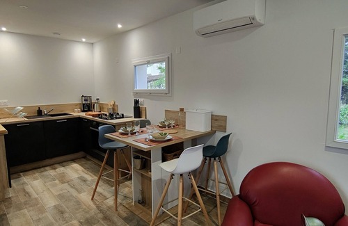 Saint-Etienne-de-Fontbellon House | L'évidence Maison Avec Piscine Classée 3 Étoiles