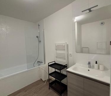 Pierrefitte-sur-Seine Apartment | L'ébène de Pierrefitte, proche de Paris
