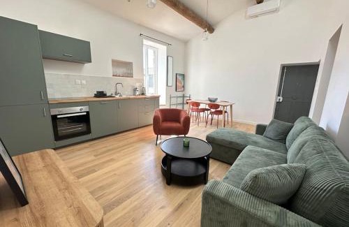 Nimes City Centre Apartment | L écrin du Questel