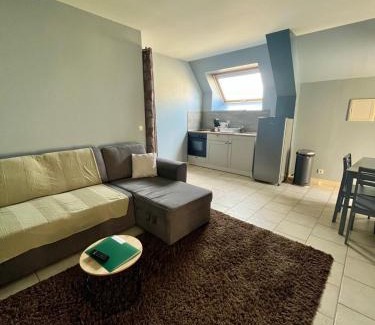 Saint-Come-de-Fresne Apartment | L'Agapanthe, avec accès piscine et jacuzzi