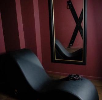 Homecourt Apartment | L'Aphrodite, Suite de LUXE - Love room - JACUZZI