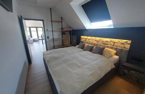 Eynatten Apartment | L'Appart - New Appartement - Free Parking - Self Check-in - Terrasse