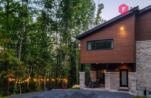 Magog Ski Chalet | L'Arbre de la Montagne Orford - Ski Hiking Bicking Golf Beaches