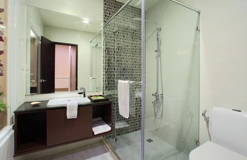 Shanhua District Hotel | L'arc Hotel