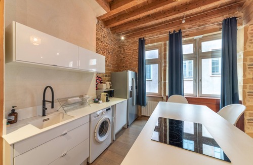 Old Lyon Apartment | L'Authentique - au cœur de Lyon