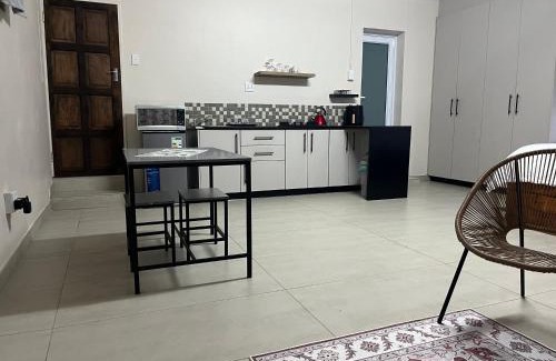 Klerksdorp House | L&C Cottage