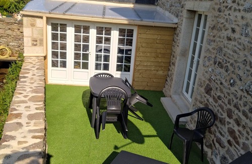 Auderville House | L'ECURIE gîte 3* 4 pers Auderville La Hague on the GR 223, SPA, free WI-FI