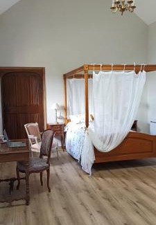 Lezigne Bed & Breakfast | L'entre-deux-pommes