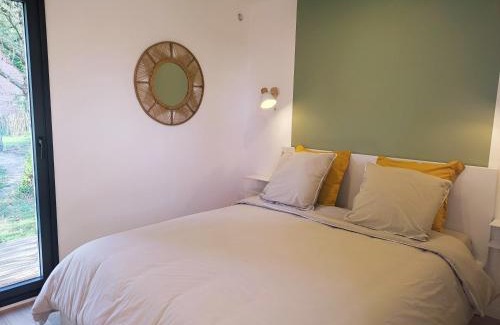 Saint-Jans-Cappel House | L'Ermitage - L'écolodge des Monts des Flandres - Au coeur de 800m2 de jardin privé