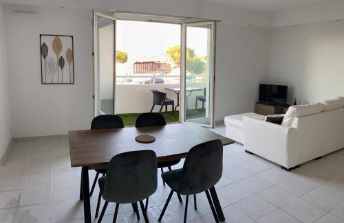 Bonneveine Apartment | L’ESCALE APPART 60m2 à 200m de la plage