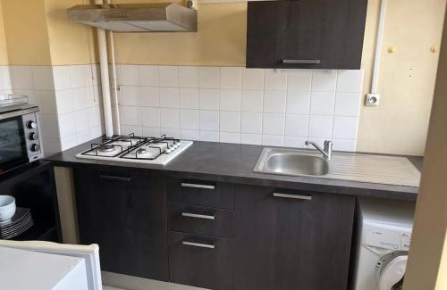Riorges Apartment | L'Essentiel : Bel appartement