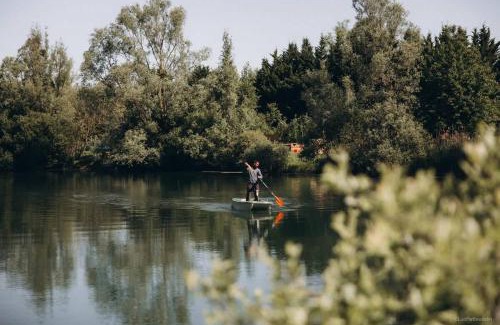 Villeneuve-la-Guyard House | L'Etang des Petits Plaisirs - Refuge en nature