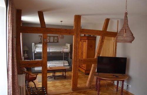 Hattstatt House | L'Hadestal