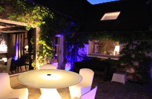 Rochefort-en-Yvelines Bed & Breakfast | L'Hibernie