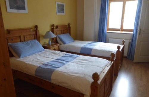 Saint-Mathieu Bed & Breakfast | L'Hirondelle Chambres d'Hotes
