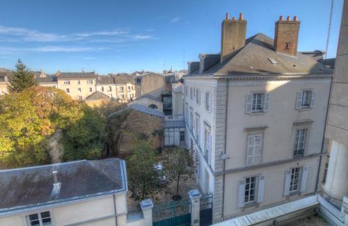 Republique Bed & Breakfast | L'HOTEL PARTICULIER - LE MANS