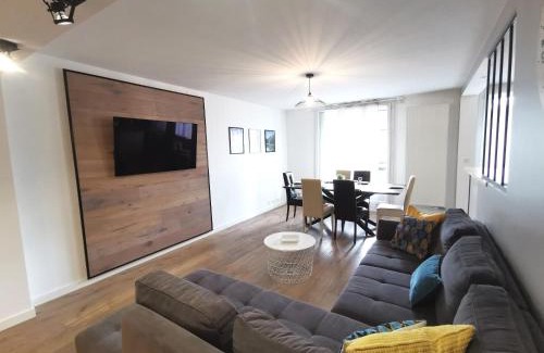 Pilotiere Apartment | L'Indigo - Les Maisons de Madeleine