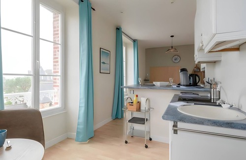 Lancieux Apartment | L'Islet - Lovely studio 2 steps from the sea