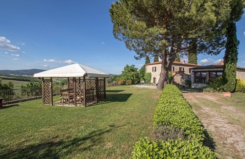Rapolano Terme Apartment | L'Oliviera, 2 bedrooms stylish apartment