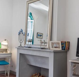 Valros Bed & Breakfast | L'ORANGERIE Chambres d'hotes de charme