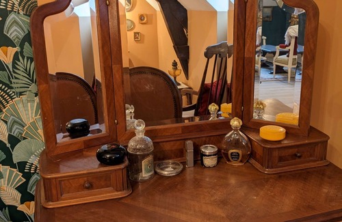 Gouarec Bed & Breakfast | "l'Orient-Express" in the Auberge des Trains Mythiques