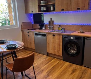 Ax-les-Thermes Apartment | L'Ostalet suite luxe Jacuzzi