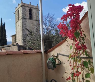 Signes Apartment | L'OUSTAOU