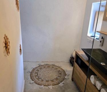 Lussan Bed & Breakfast | L'uzanges