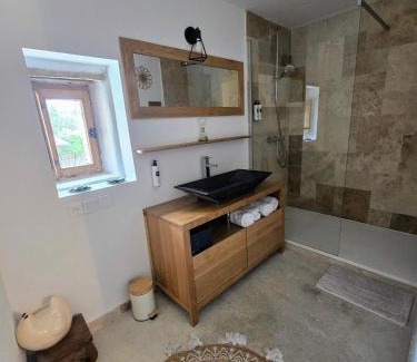 Lussan Bed & Breakfast | L'uzanges