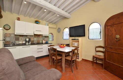 San Pietro in Bossolo Villa | La Badia 2, Tavarnelle Val di Pesa, Italy