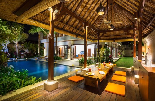Sanur Kauh Villa | La Bali 4 Bedrooms Villa Sanur