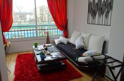 Montrouge Bed & Breakfast | La bambouseraie