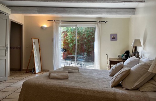 Castillon-du-Gard House | La Bastide Des Pins