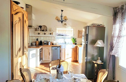 Cotignac Ski Chalet | La Belle Etoile : private garden and terrace with exceptional setting
