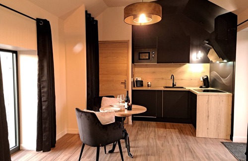 Saint-Denis-de-Jouhet House | La Bergerie Cosy - Sauna et Bain Nordique Privatif