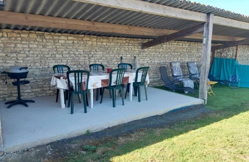 Coussay House | La Bergerie - Coussay