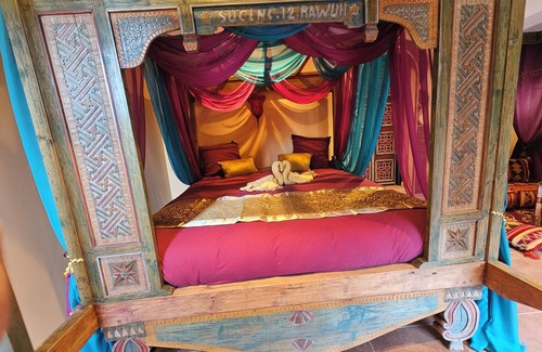 Besse-sur-Issole Bed & Breakfast | La Bess'itude bed and breakfast Riad 1001 nuits