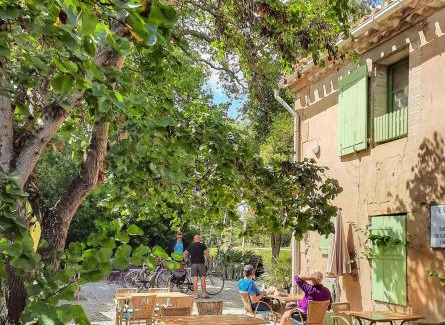 Mas-Saintes-Puelles Bed & Breakfast | La Bonne Planque - Maison éclusière de La Planque