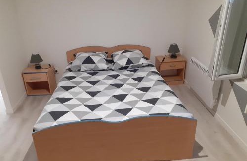 Grignon House | la bonne tuile
