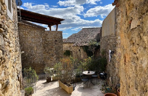 Saint-Sauveur-de-Cruzieres House | LA BOULANGERIE